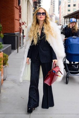 Rachel Zoe - Spotted at her hotel in New York
