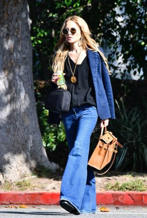 Rachel Zoe - Takes her son Kaius to a sports practice in Brentwood