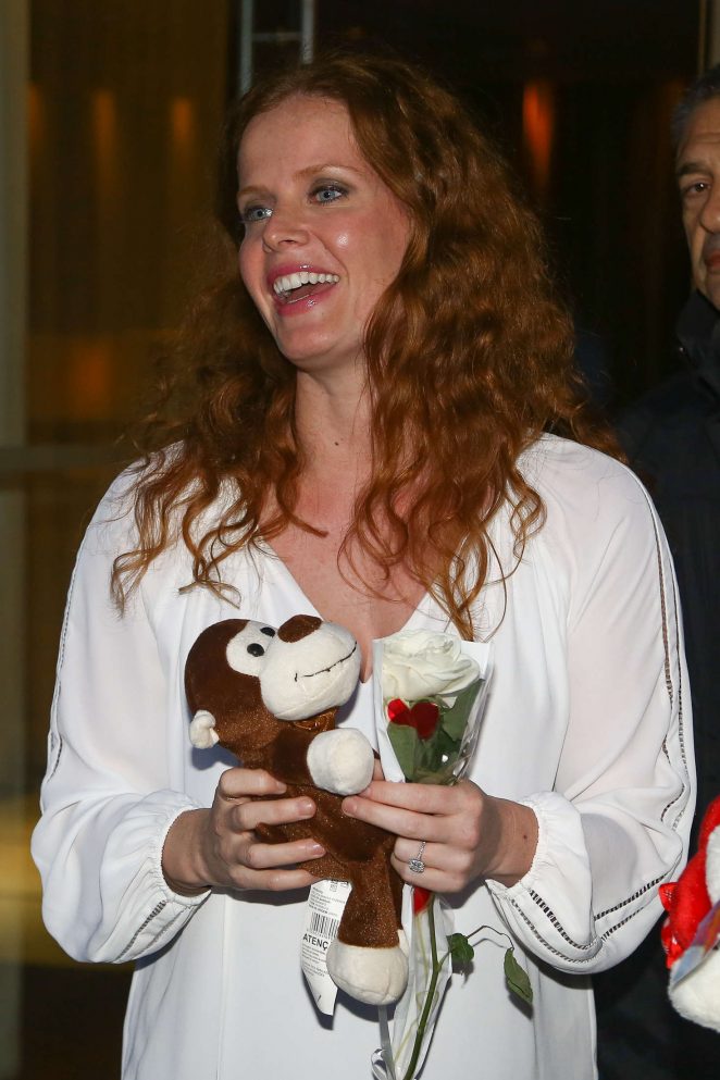 Rebecca Mader with fans out in Rio