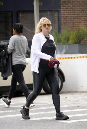 Index of /wp-content/uploads/photos/rebel-wilson/steps-out-for-a ...