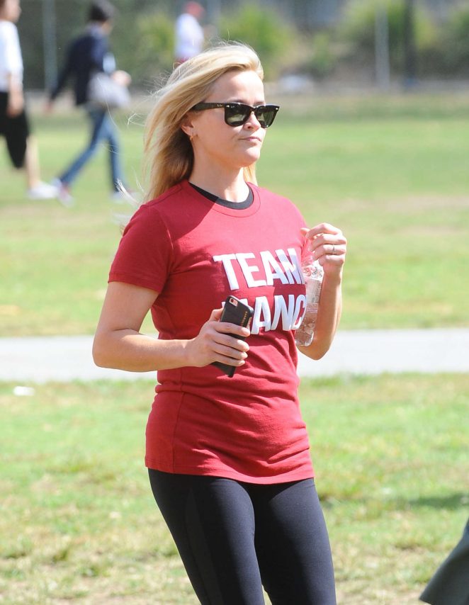 Reese Witherspoon - ALS Association Golden West Chapter LA County Walk to Defeat ALS in LA