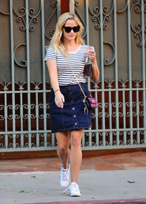 Reese Witherspoon in Mini Skirt out in Santa Monica