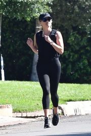 Reese Witherspoon - Jogging in Brentwood