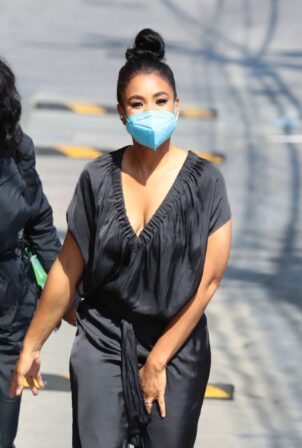 Regina Hall - Steps out in Los Angeles