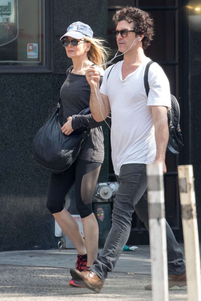 Renee Zellweger and boyfriend Doyle Bramhall II out in NY