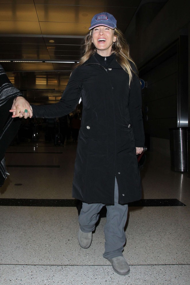 Renee Zellweger at LAX Airport in Los Angeles