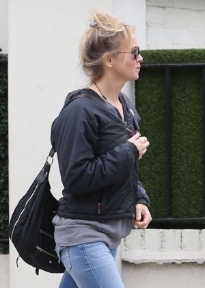 Renee Zellweger in Jeans out in London