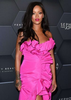 Rihanna - Celebrates Fenty Beauty Brand in New York