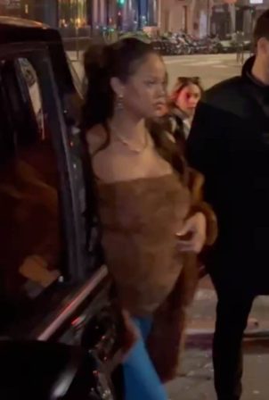 Rihanna - Displays her baby bump exiting the Bulgari Hotel in Paris