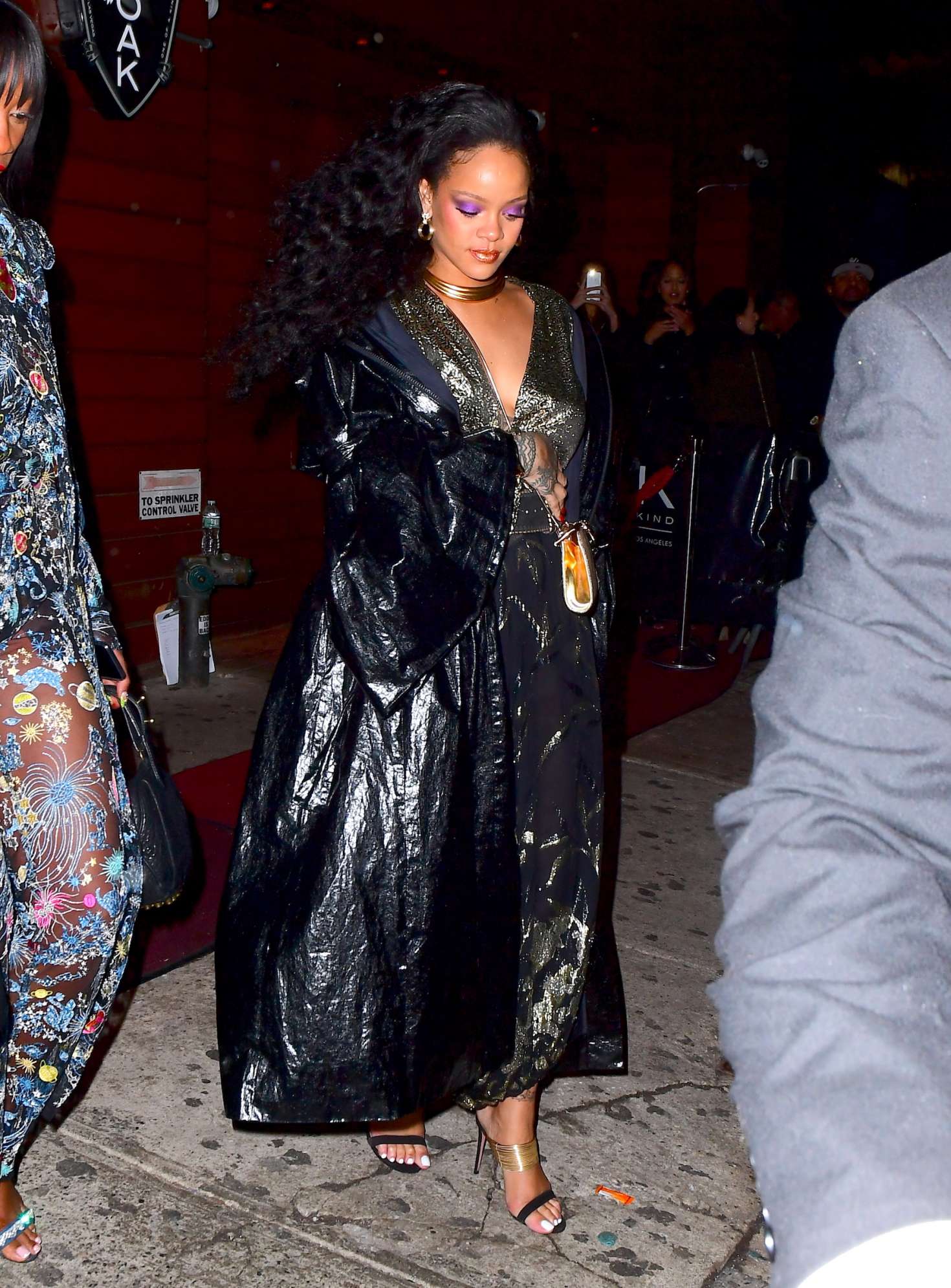 Rihanna: Leaving 1Oak Nightclub -02 | GotCeleb