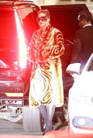 Rihanna Makes - Pictured after Late Dinner with Boyfriend ASAP Rocky at Wally's Beverly Hills