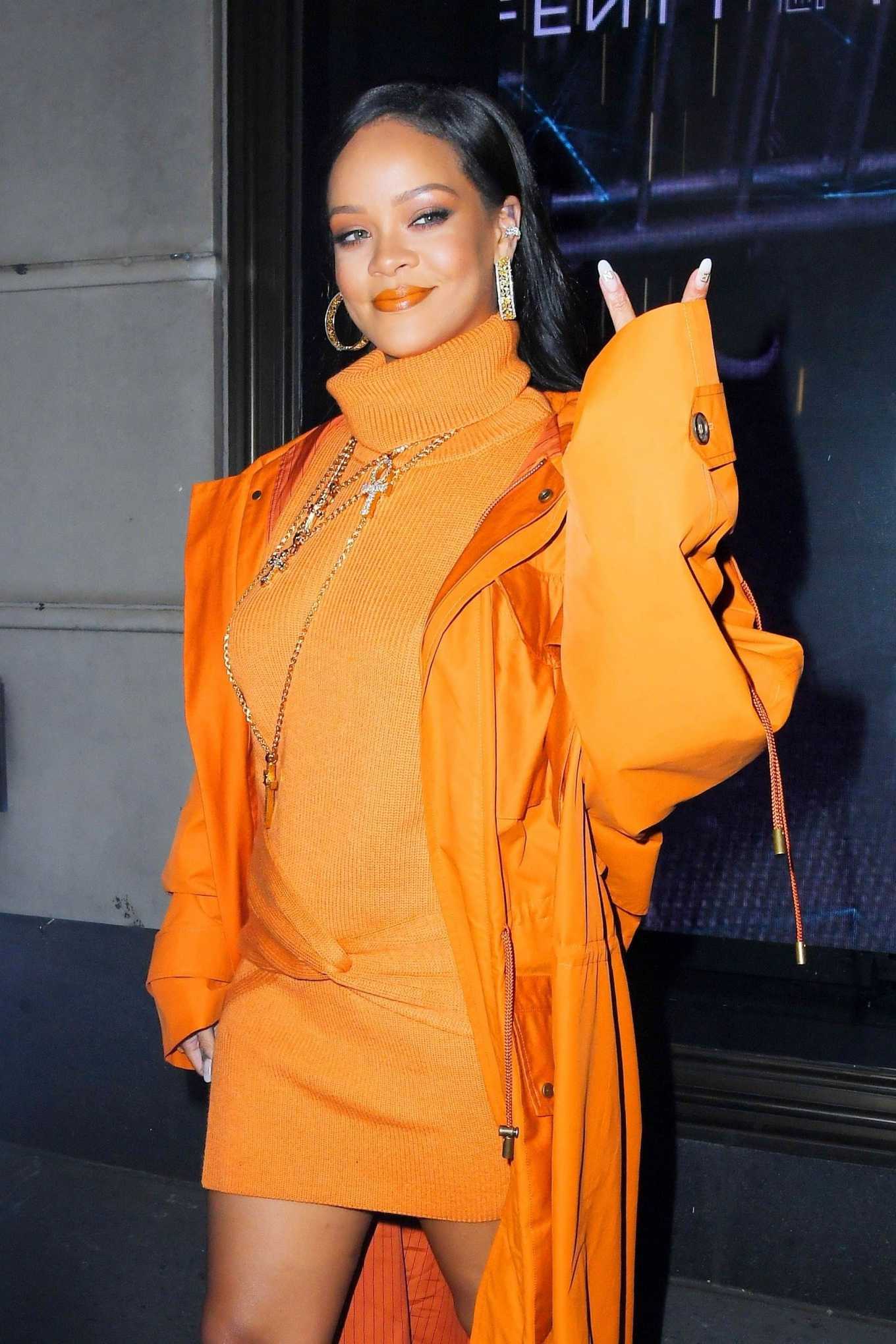 Rihanna – Seen at Bergdorf Goodman to introduce her Fenty Collection in ...
