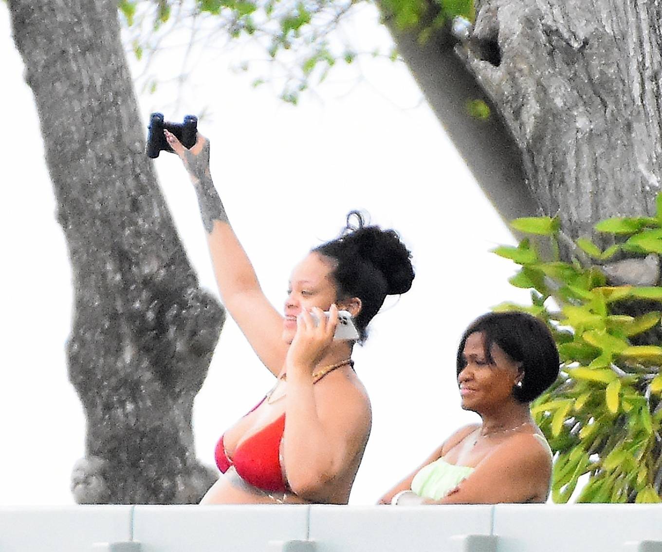 Rihanna 2022 : Rihanna – With boyfriend ASAP Rocky and her Mum on holiday in Barbados-02