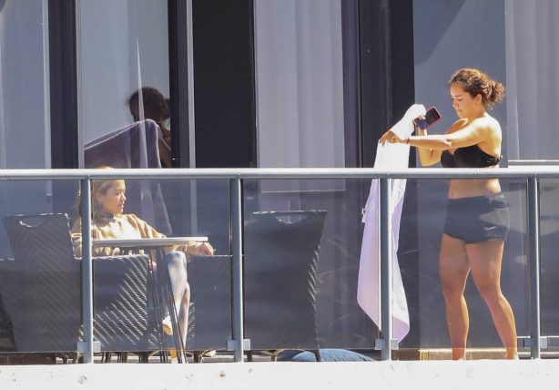 Rita Ora and Elena Ora - Sharing a quarantine hotel in Sydney