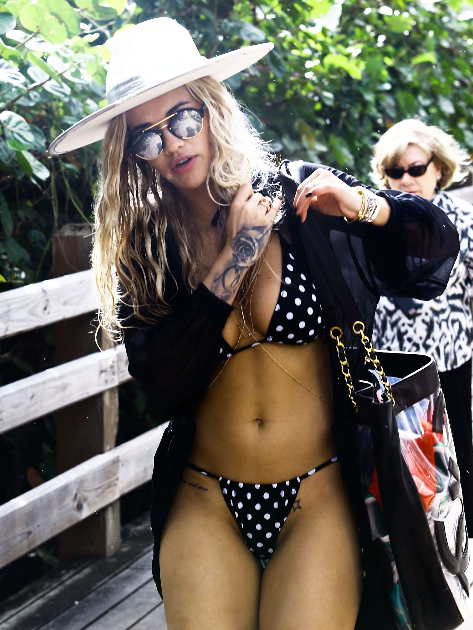 Rita Ora Hot Bikini Photos in Miami. 