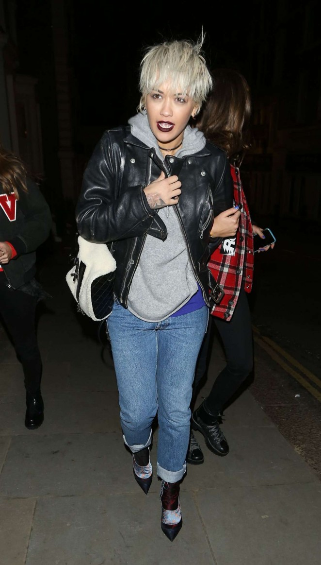 Rita Ora - Leaves Pizza Express in Notting Hill