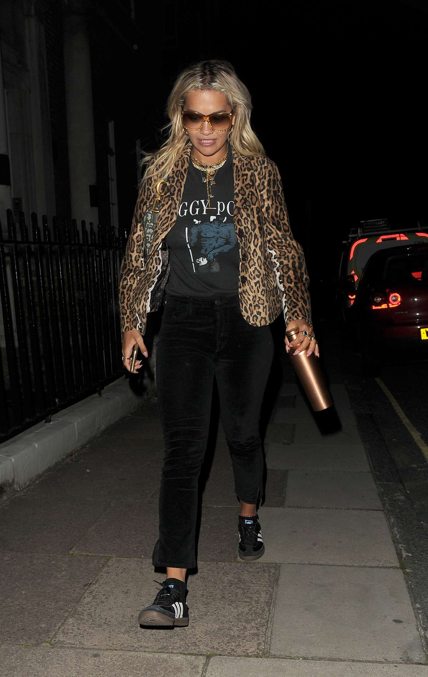 Rita Ora â€“ Leaving Music Bank Studios In London