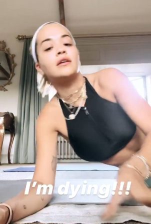 Rita Ora - Workout - Social Pisc