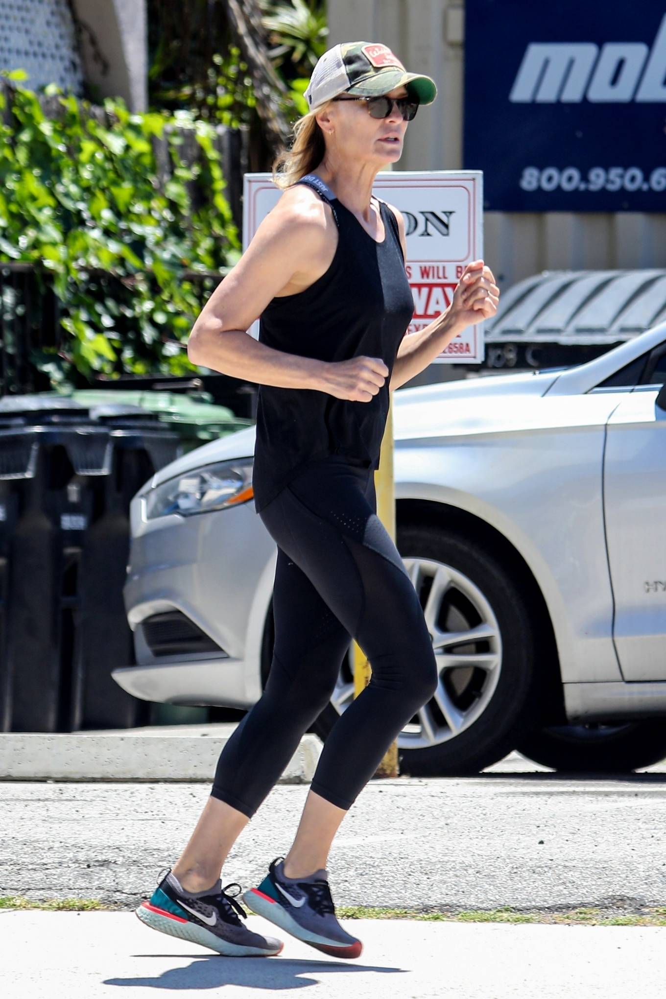 Robin Wright 2020 : Robin Wright – Out for a jog in Santa Monica-04