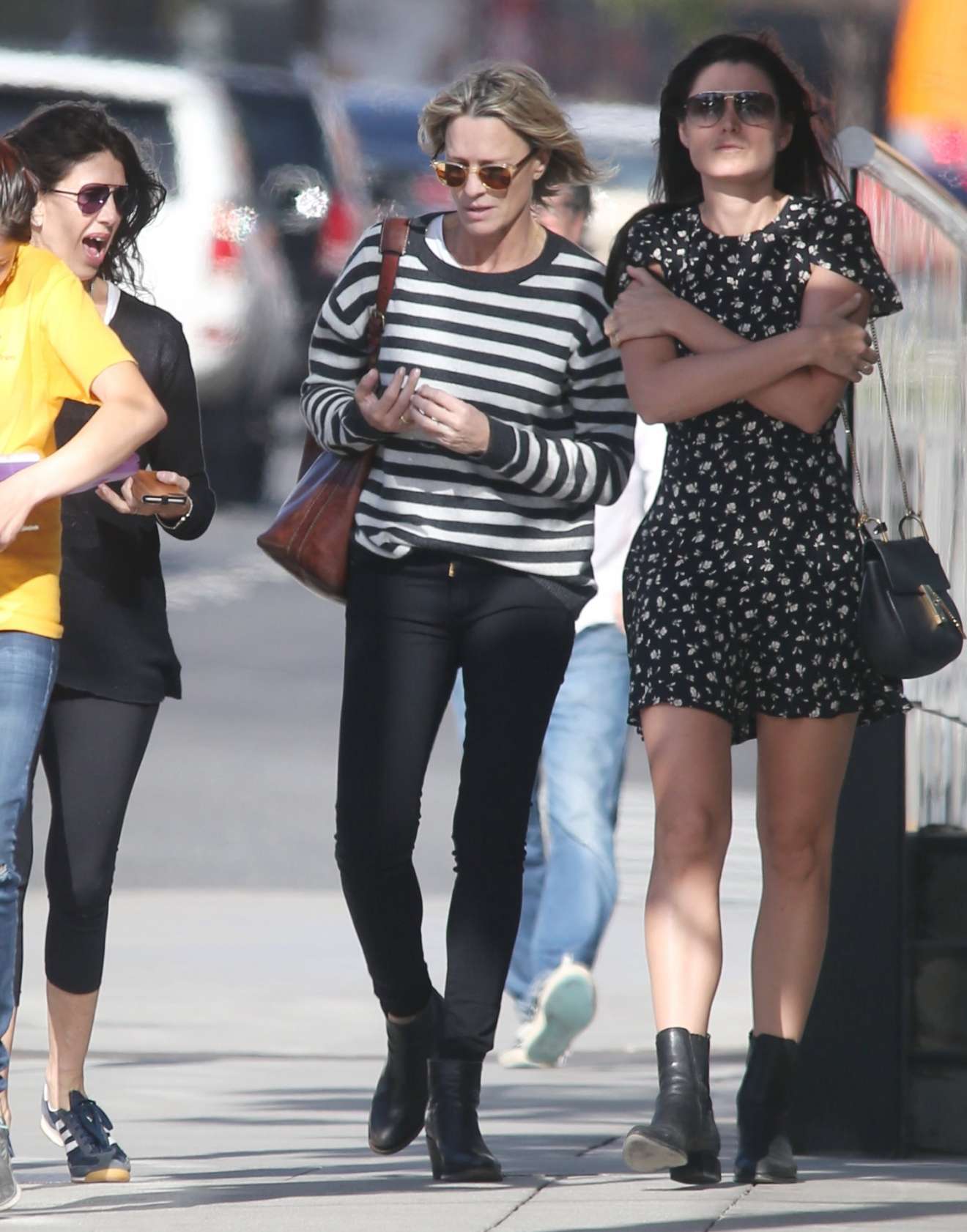 Robin Wright 2017 : Robin Wright: Walk with her friends in West Hollywood-08