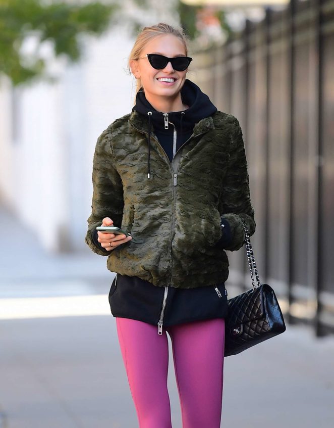Romee Strijd - Leaving the gym in NYC