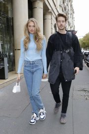 Romee Strijd - Out and about in Paris