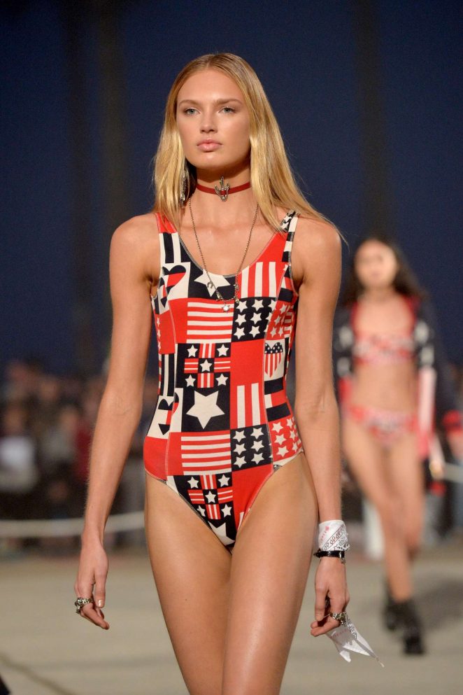 Romee Strijd - TommyLand Tommy Hilfiger Runway Spring 2017 Fashion Show in Venice