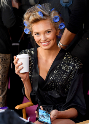 Romee Strijd - Victoria's Secret Fashion Show 2018 Backstage in NY
