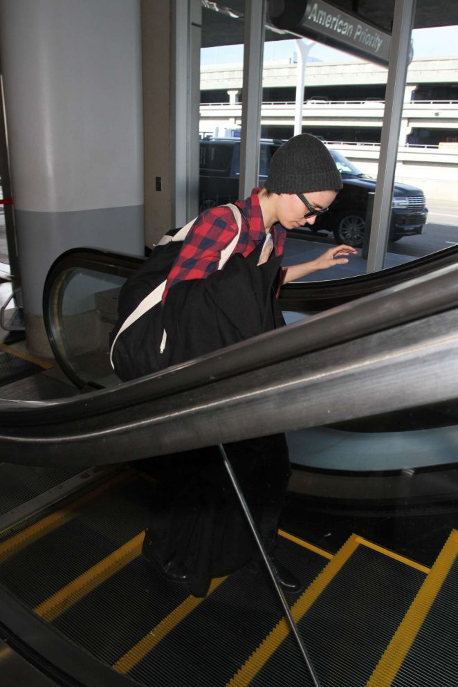 Rooney Mara - Arrives at LAX Airport in LA