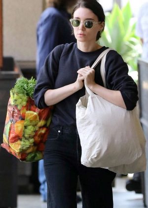 Rooney Mara - Shopping at Erewhon in Los Angeles