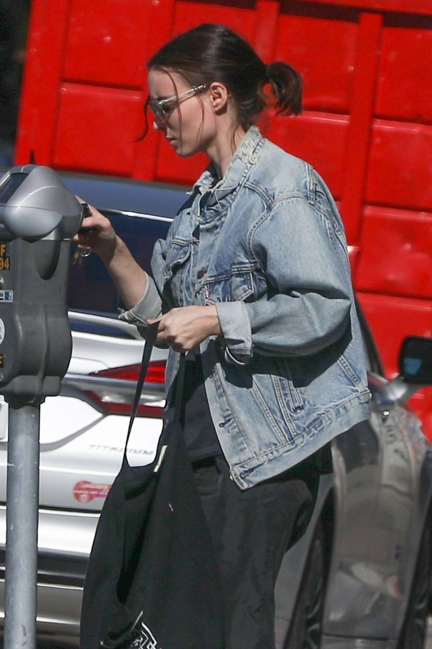 Rooney Mara 2019 : Rooney Mara: Shopping in West Hollywood -07