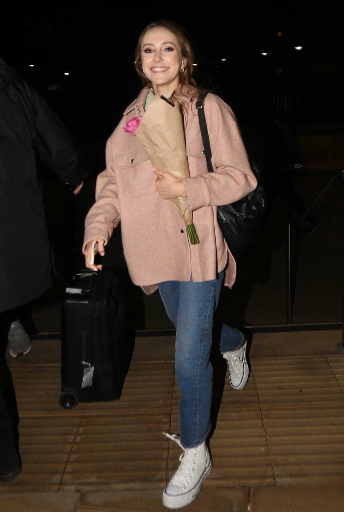 Rose Ayling-Ellis 2022 : Rose Ayling-Ellis – The cast of this years Strictly Come Dancing tour arrive in Sheffield-02