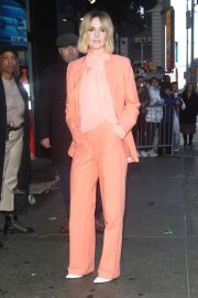 Rose Byrne - Arriving at 'Good Morning America' in New York