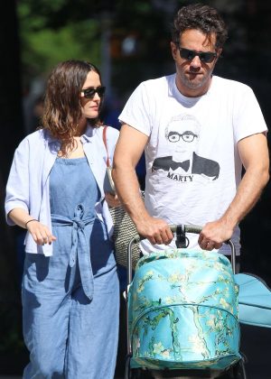 Rose Byrne with her family in New York
