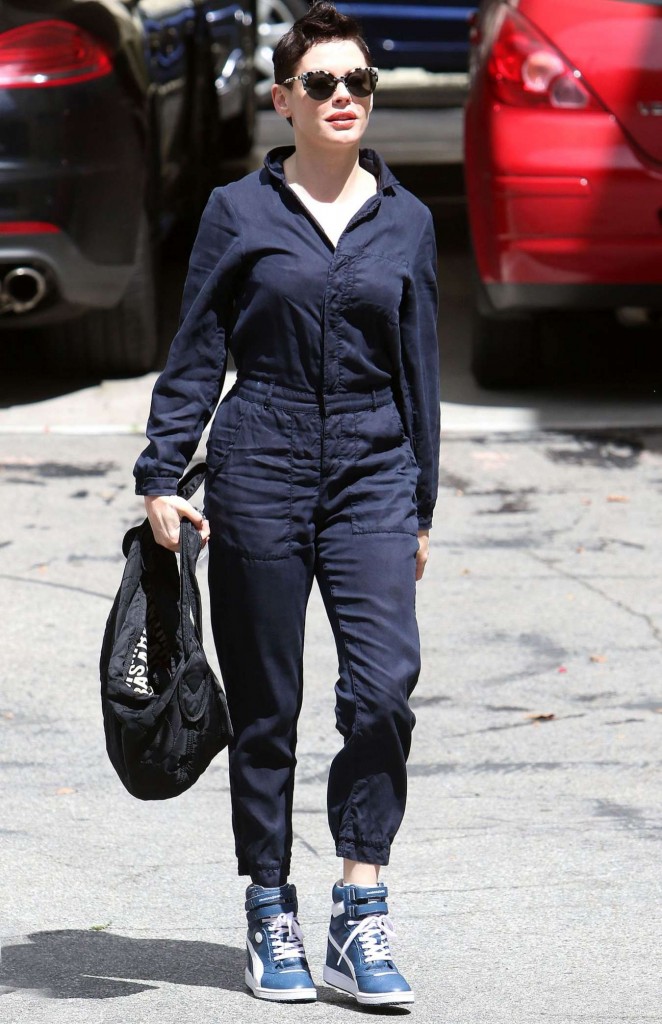 Rose McGowan - Out in Los Angeles