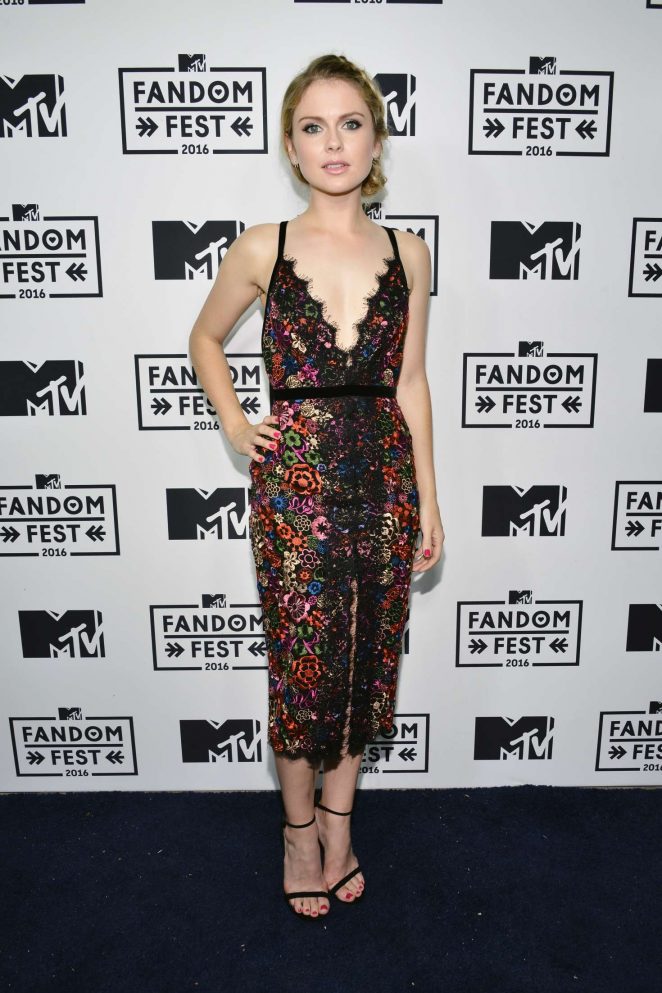 Rose McIver - MTV Fandom Awards 2016 in San Diego