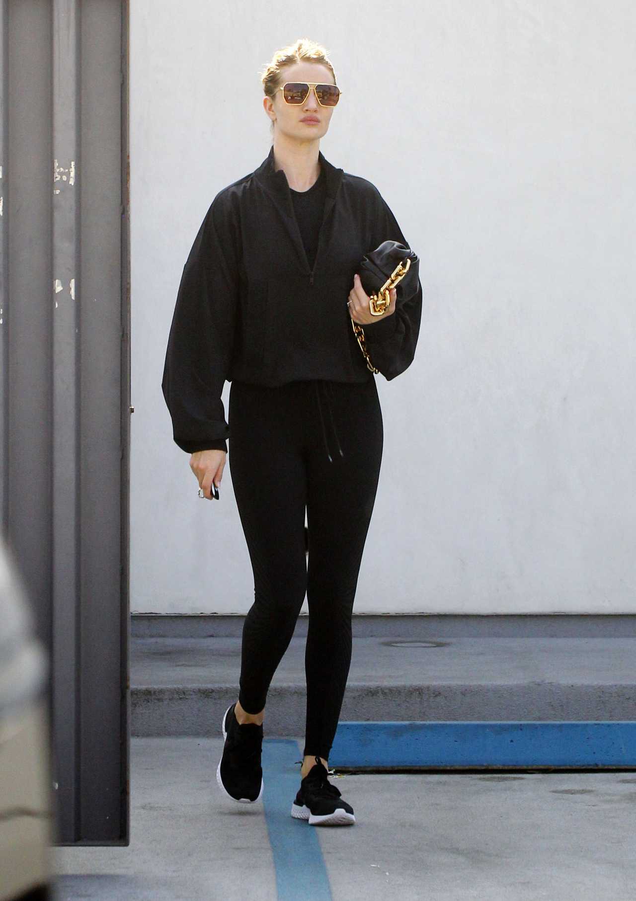 Rosie Huntington-Whiteley 2020 : Rosie Huntington-Whiteley – Exiting a Gym After A Workout in Los Angeles-09