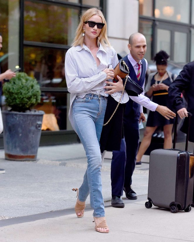 Rosie Huntington Whiteley - Out in New York