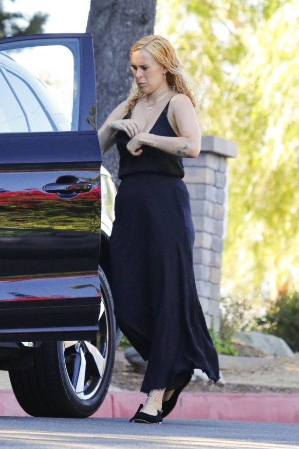 Rumer Willis - Pictured taking a stroll in Los Angeles