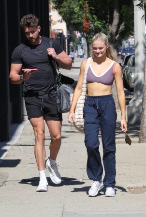 Rylee Arnold - Leaving at DWTS studio in Los Angeles