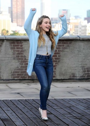 Sabrina Carpenter - Shoots Her New Music Video 'Eyes Wide Open' in LA