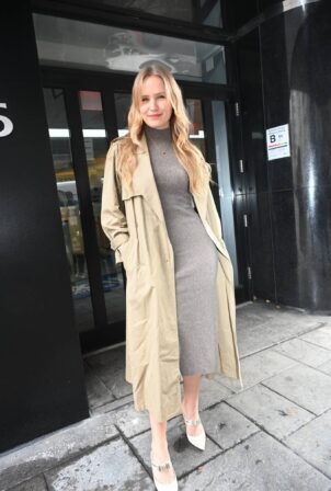 Sailor Brinkley Cook - Spotted leaving Fox building in New York