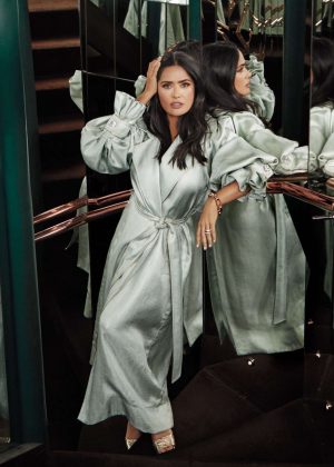 Salma Hayek - Town and Country Magazine (April 2019)
