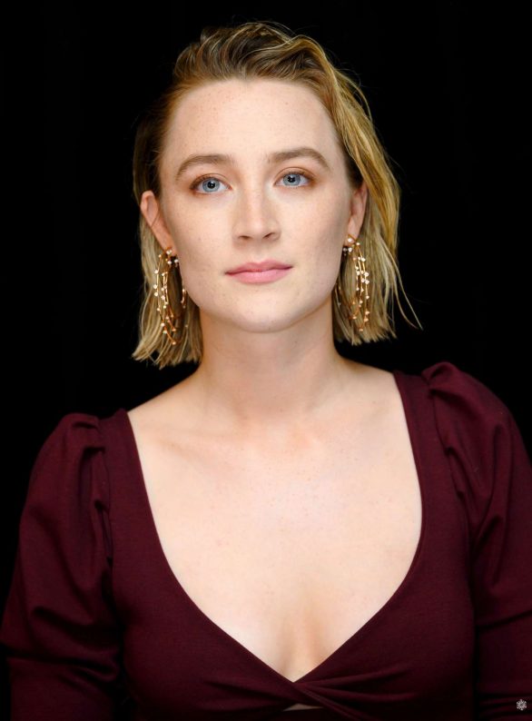 Saoirse Ronan - 'Little Women' Photocall in Los Angeles