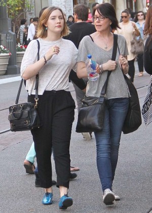 Saoirse Ronan - Shopping with her mother at The Grove