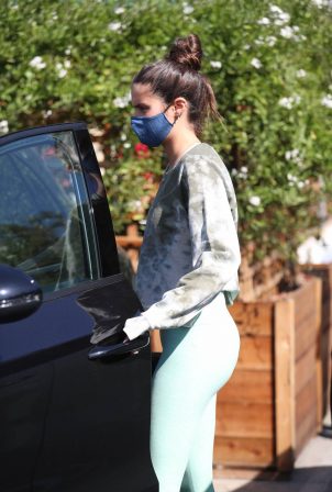 Sara Sampaio - Pictured after the gym in West Hollywood