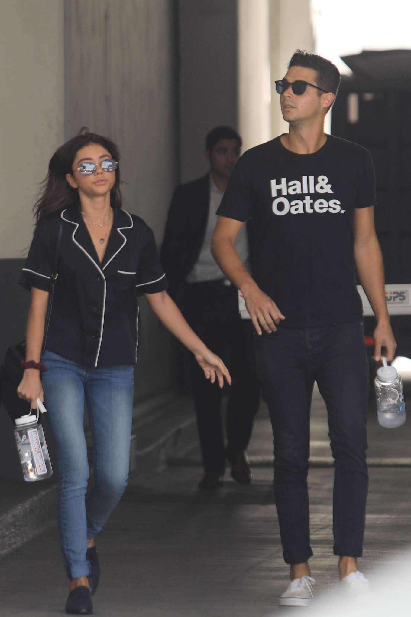 Sarah Hyland at a doctors office building in Beverly Hills