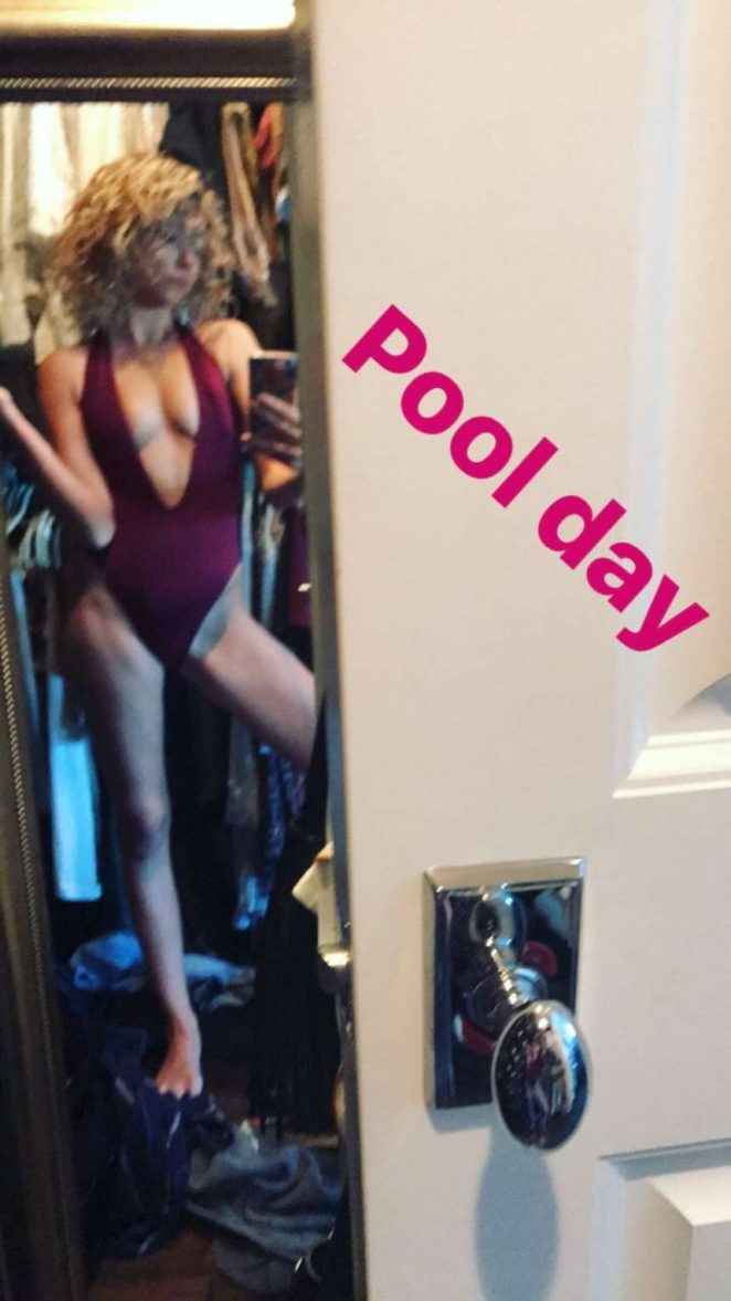 Sarah Hyland in Swimsuit - Twitter