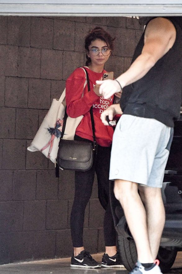 Sarah Hyland - Seen while leaving the Dogpoung Gym in West Hollywood