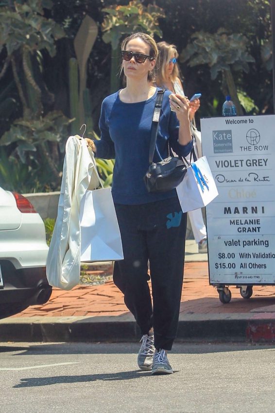 Sarah Paulson - Shopping on Melrose Place in Hollywood